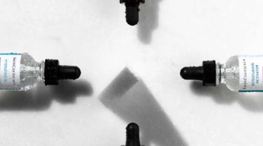 A STEP-BY-STEP GUIDE TO THE IDEAL SKIN CARE ROUTINE ORDER