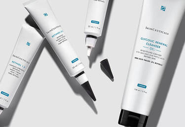 Adult Acne + Scarring