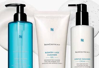 What Causes Fine Lines + Wrinkles Image